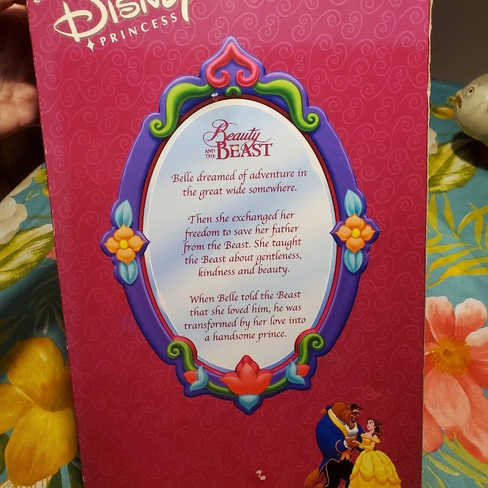 Disney Princess Belle - Picture 2 of 8